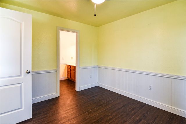 1905 Countryside Lane, Rogers, AR 72758