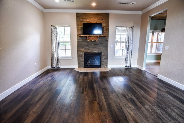 1905 Countryside Lane, Rogers, AR 72758