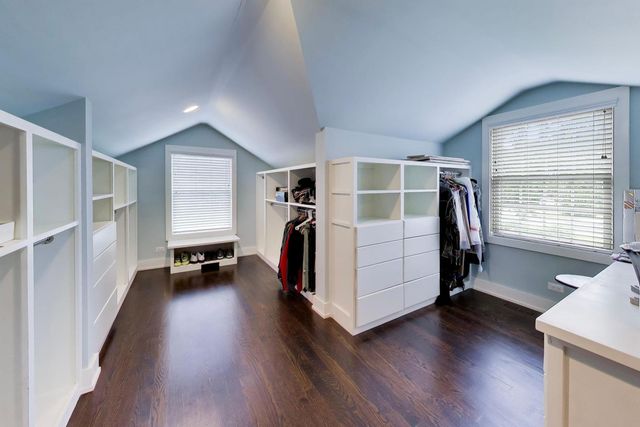 5608 N FAIRVIEW Avenue, Chicago, IL 60631