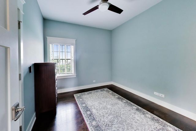5608 N FAIRVIEW Avenue, Chicago, IL 60631