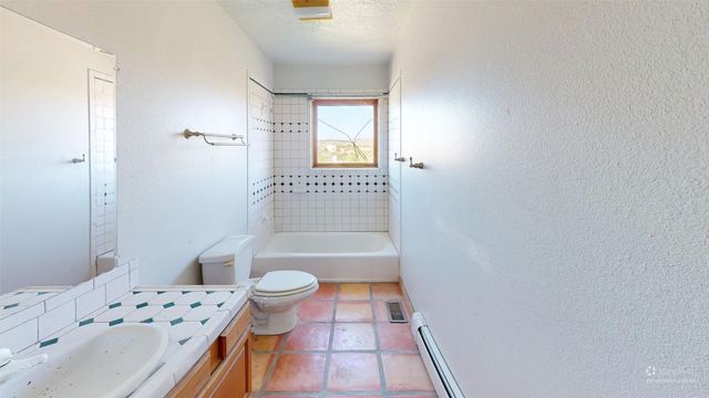 80 Paseo De Angel, Santa Fe, NM 87507