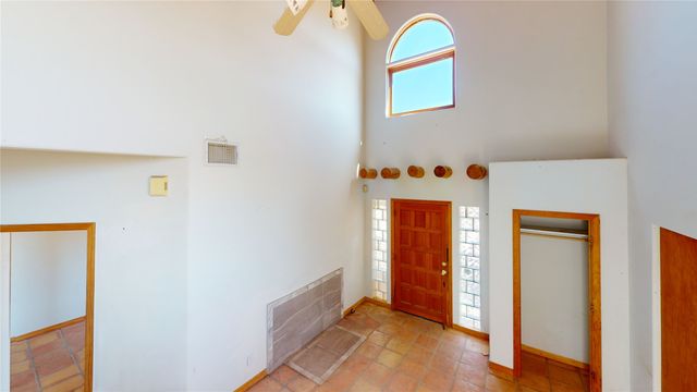 80 Paseo De Angel, Santa Fe, NM 87507