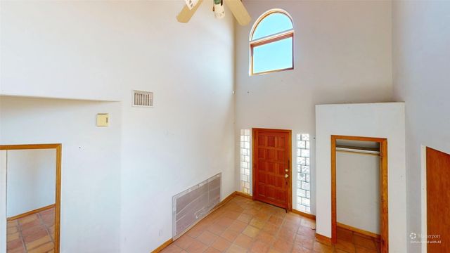 80 Paseo De Angel, Santa Fe, NM 87507