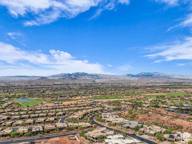 2047 W COUGAR ROCK CIR, St. George, UT 84770