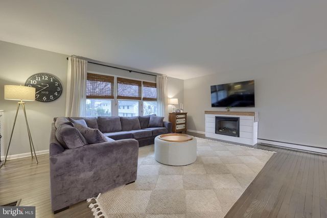 204 WILSHIRE BLVD, Reading, PA 19608