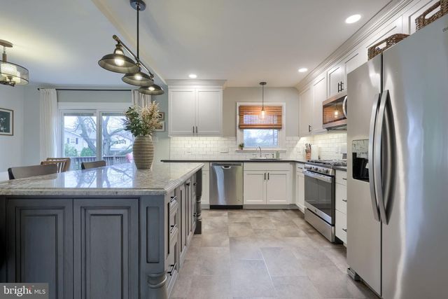 204 WILSHIRE BLVD, Reading, PA 19608