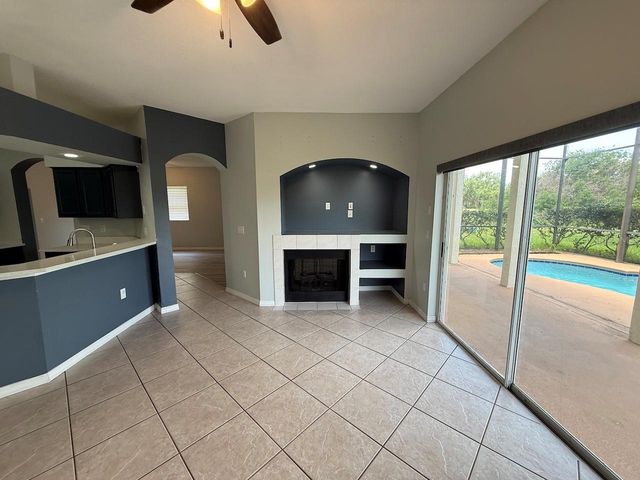 162 HARWOOD CIRCLE, Kissimmee, FL 34744