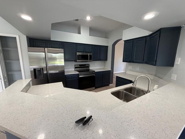 162 HARWOOD CIRCLE, Kissimmee, FL 34744