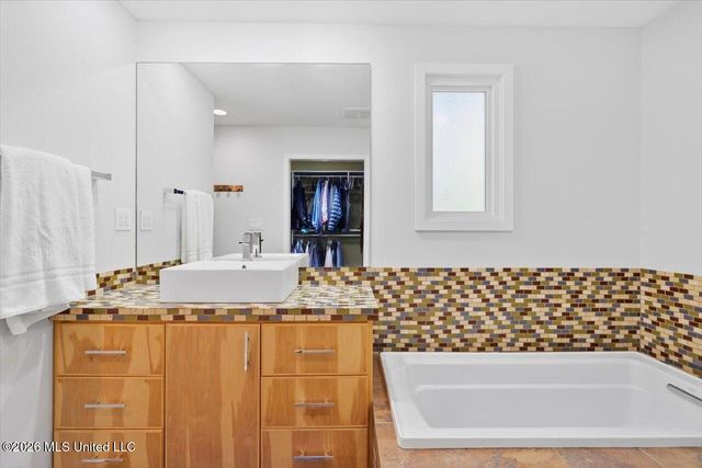 1980 Aztec Drive, Jackson, MS 39211