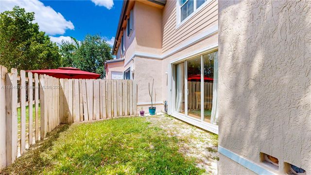 2884 SE 2nd Dr 7, Homestead, FL 33033