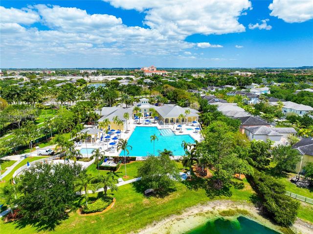 2884 SE 2nd Dr 7, Homestead, FL 33033