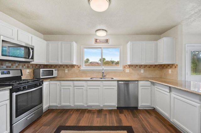 3863 Pecan Circle, La Porte, TX 77571