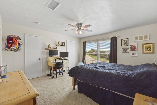 3863 Pecan Circle, La Porte, TX 77571