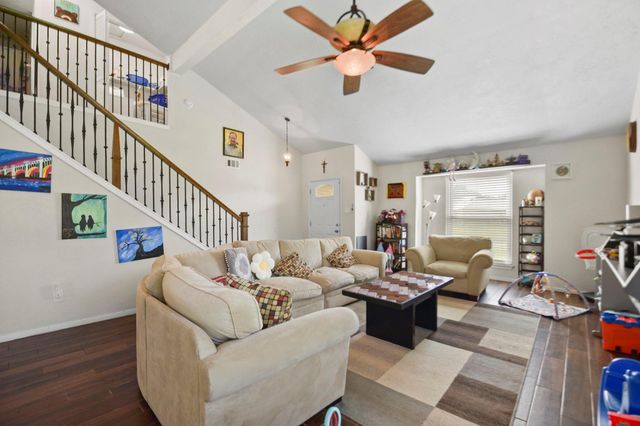 3863 Pecan Circle, La Porte, TX 77571