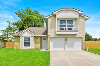 3863 Pecan Circle, La Porte, TX 77571