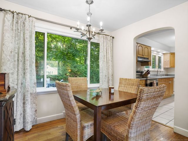 4 Senga Road, Norwalk, CT 06854