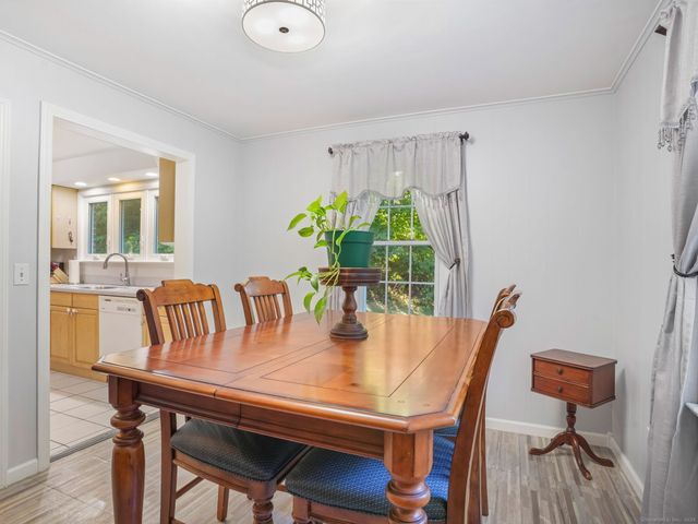 4 Senga Road, Norwalk, CT 06854