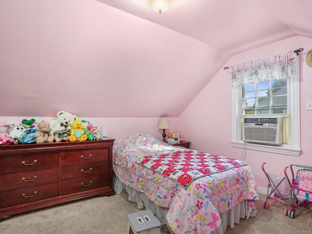 4 Senga Road, Norwalk, CT 06854