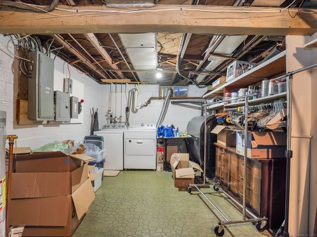 4 Senga Road, Norwalk, CT 06854