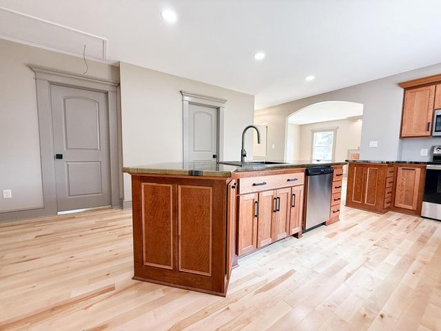 69 N Cherry Street, Mount Gilead, OH 43338
