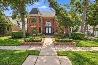 1207 Plantation Drive, Richmond, TX 77406