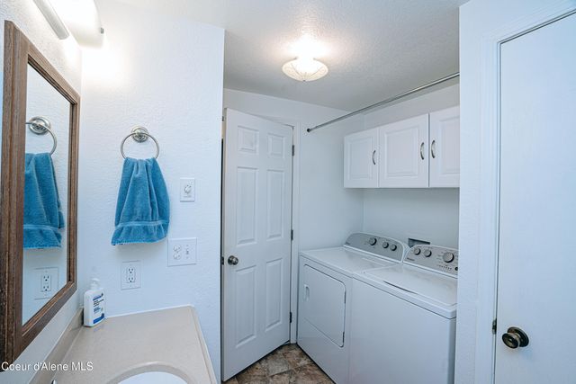 1612 E 2nd AVE, Post Falls, ID 83854