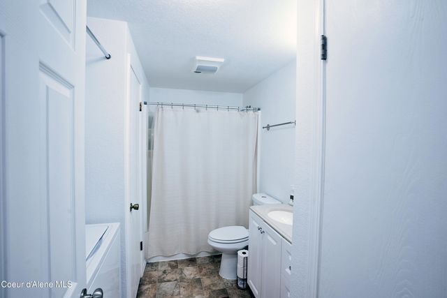 1612 E 2nd AVE, Post Falls, ID 83854