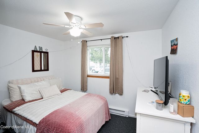 1612 E 2nd AVE, Post Falls, ID 83854