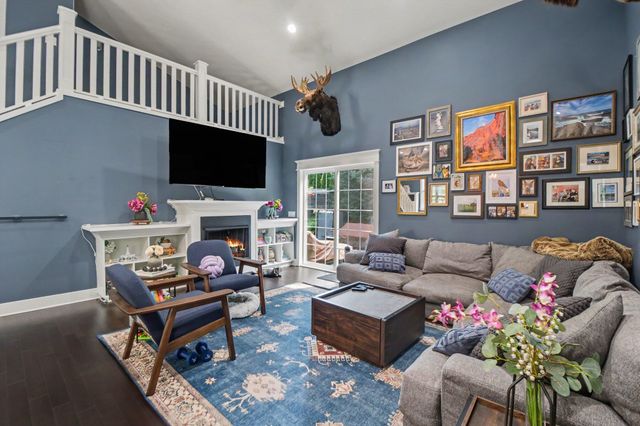 5675 Carlburt Street, West Bloomfield, MI 48322