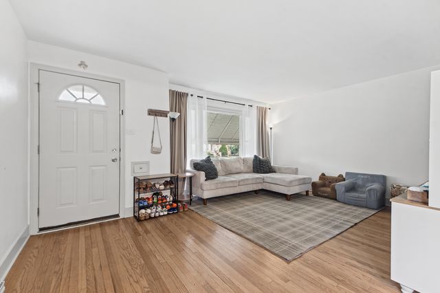 11151 S Spaulding Avenue, Chicago, IL 60655