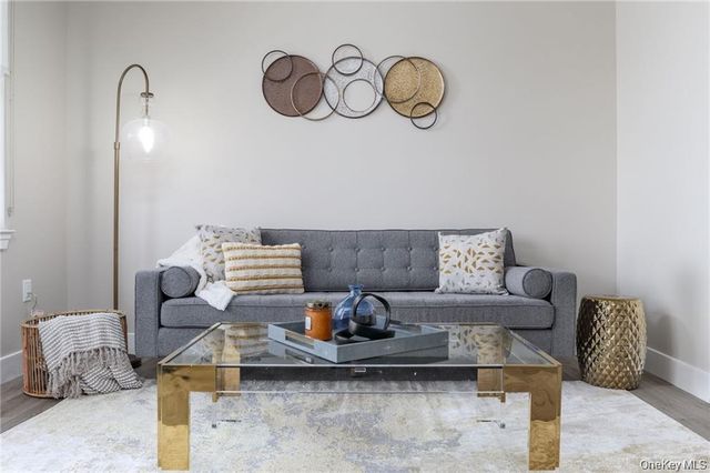 6 N Midland Avenue, Nyack, NY 10960