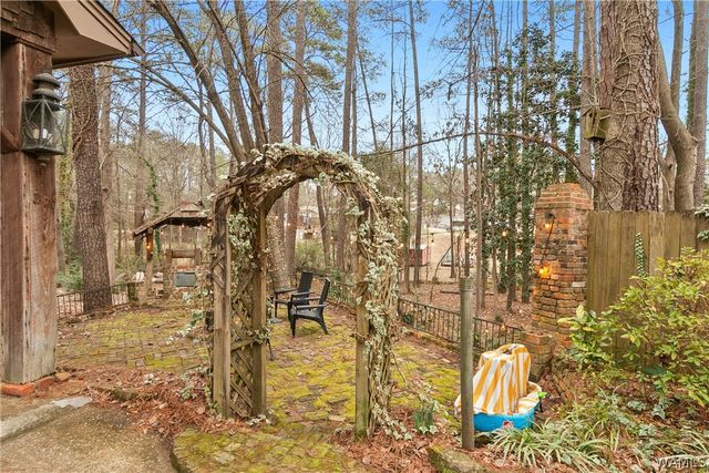 5407 Fall Creek, Northport, AL 35473