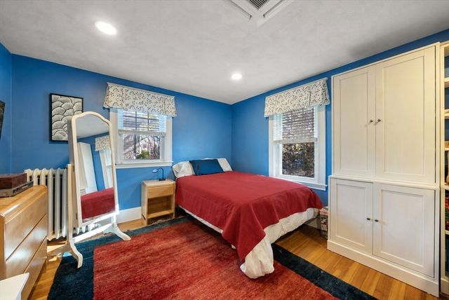 94 Grafton Ave, Milton, MA 02186