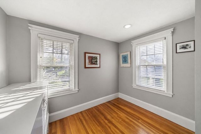 94 Grafton Ave, Milton, MA 02186