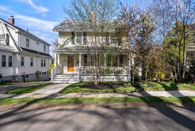 94 Grafton Ave, Milton, MA 02186