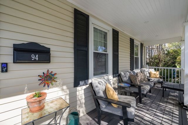 94 Grafton Ave, Milton, MA 02186