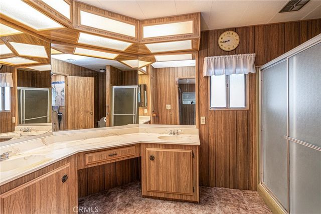 1255 W Johnston, Hemet, CA 92543