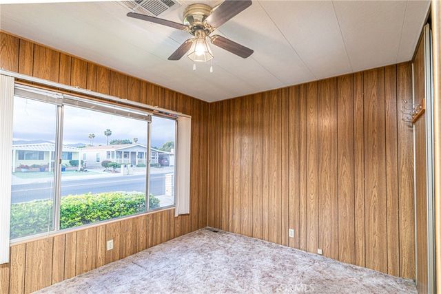1255 W Johnston, Hemet, CA 92543