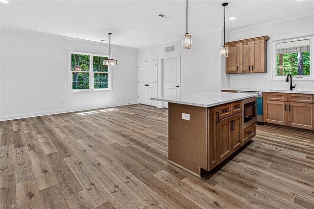 5079 Gardengate Road, Asheboro, NC 27205