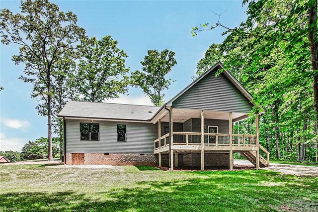 5079 Gardengate Road, Asheboro, NC 27205