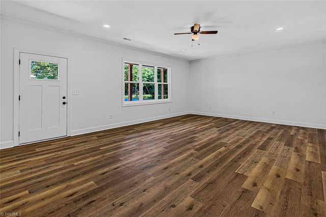 5079 Gardengate Road, Asheboro, NC 27205