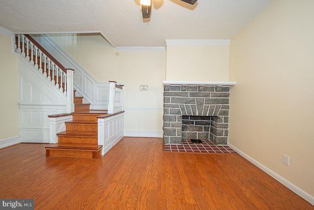 33 N MILLBOURNE AVE, Upper Darby, PA 19082