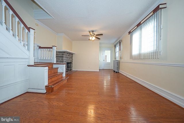 33 N MILLBOURNE AVE, Upper Darby, PA 19082