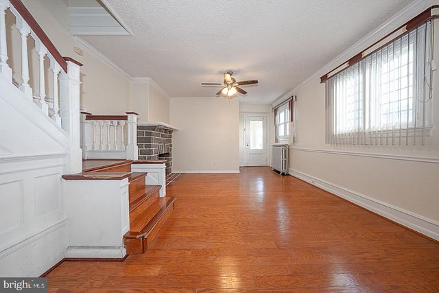 33 N MILLBOURNE AVE, Upper Darby, PA 19082