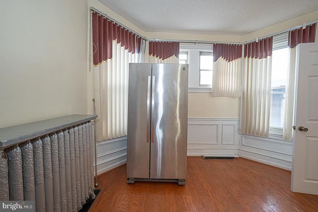 33 N MILLBOURNE AVE, Upper Darby, PA 19082