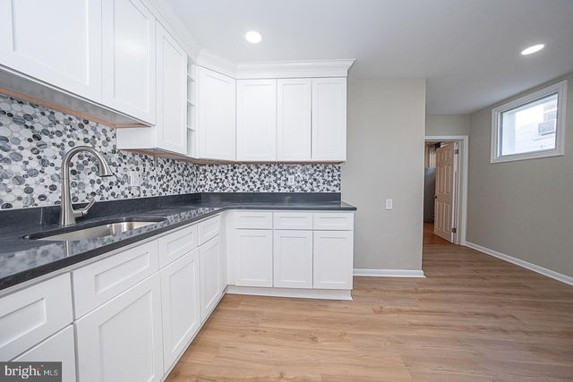 33 N MILLBOURNE AVE, Upper Darby, PA 19082