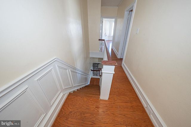 33 N MILLBOURNE AVE, Upper Darby, PA 19082