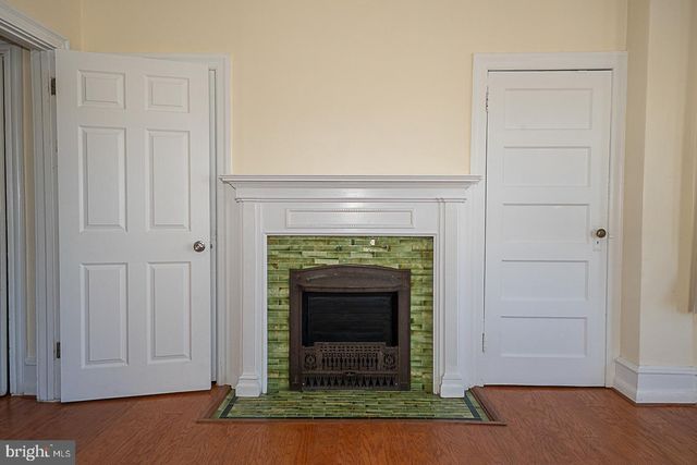 33 N MILLBOURNE AVE, Upper Darby, PA 19082