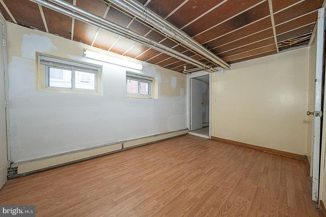 33 N MILLBOURNE AVE, Upper Darby, PA 19082