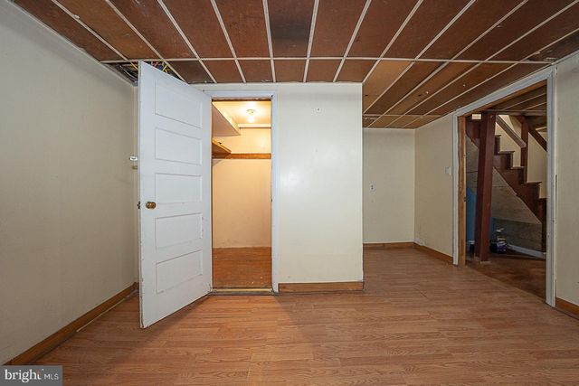 33 N MILLBOURNE AVE, Upper Darby, PA 19082